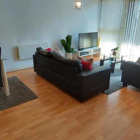 City 2 Bed, 2 Bath, Free Parking & Wifi Sheffield Kültér fotó