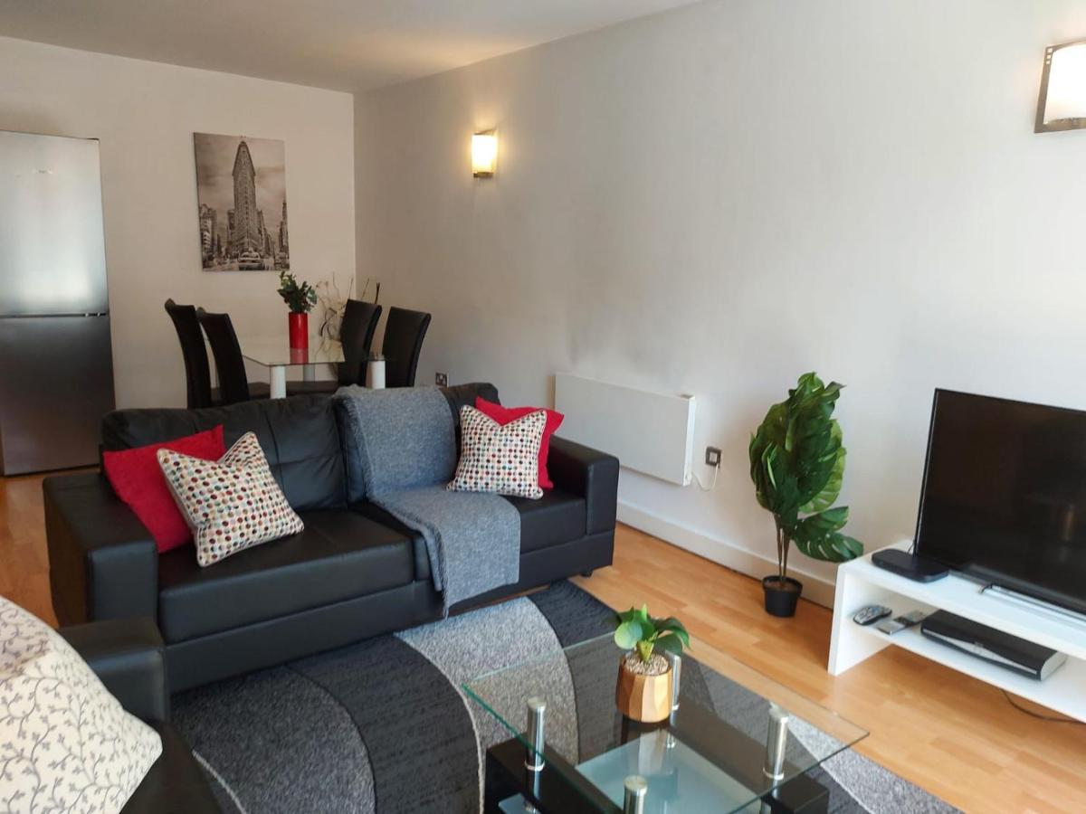 City 2 Bed, 2 Bath, Free Parking & Wifi Sheffield Kültér fotó